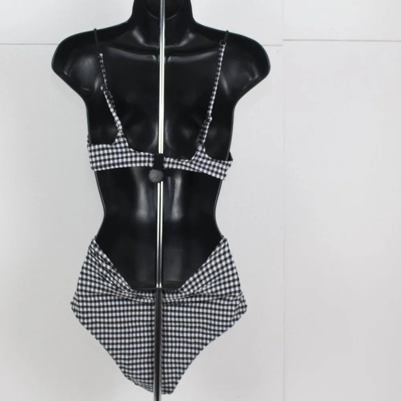 ASOS - Picture 4 of 6